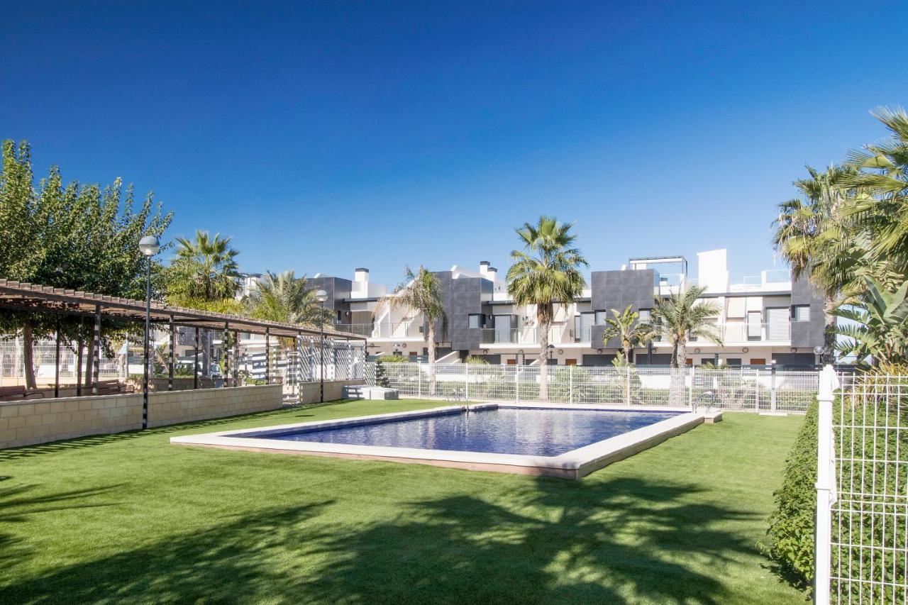 Royal Park Villa Torrevieja Exterior photo
