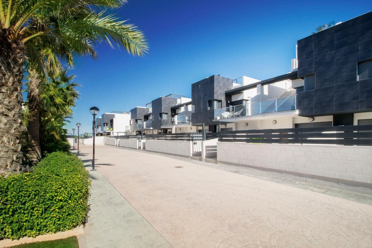 Royal Park Villa Torrevieja Exterior photo