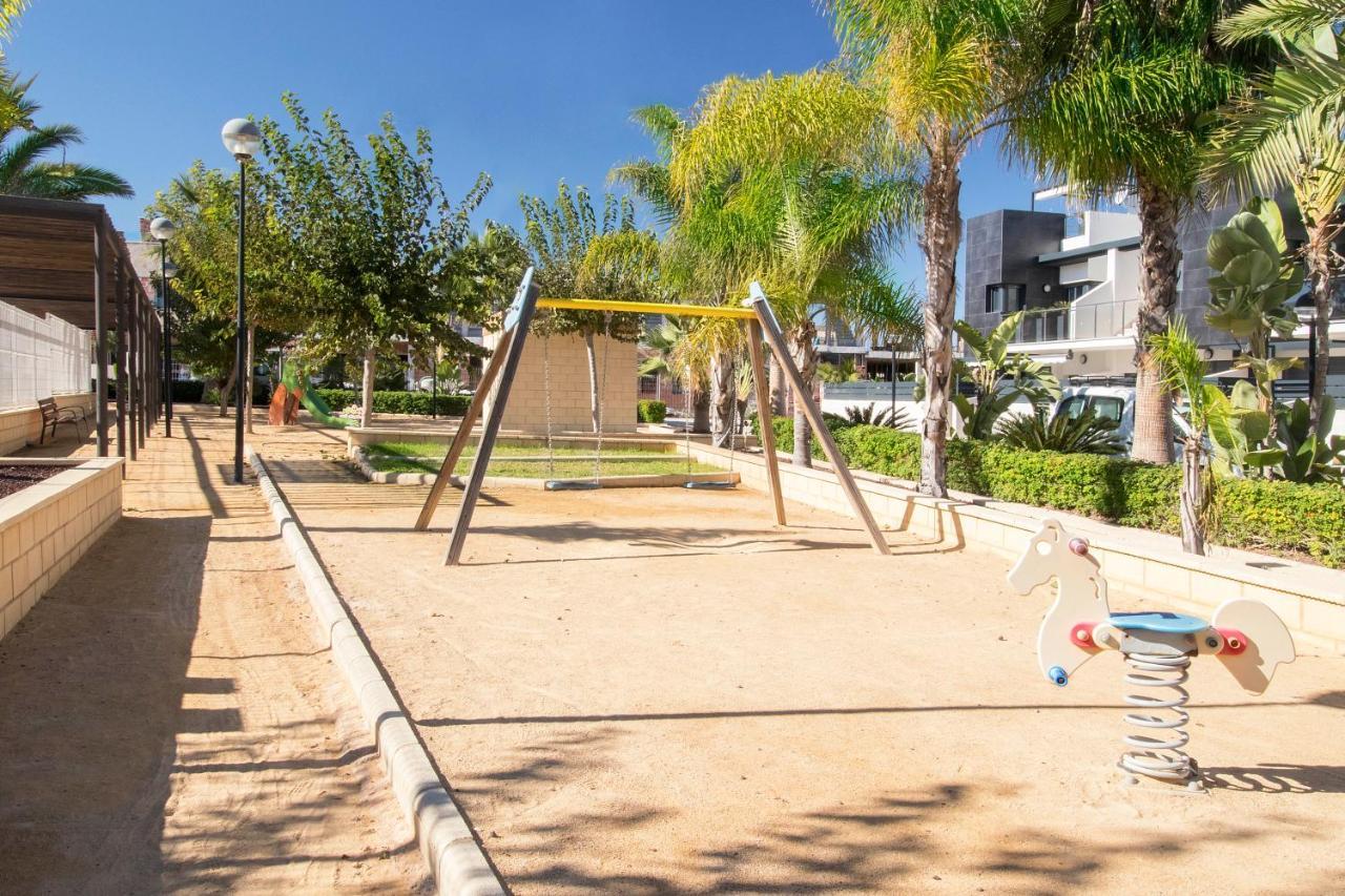Royal Park Villa Torrevieja Exterior photo