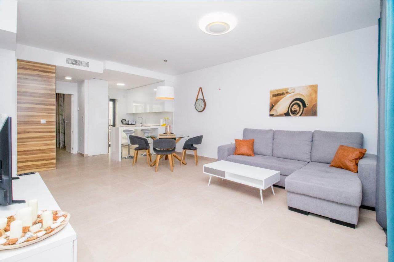 Royal Park Villa Torrevieja Exterior photo